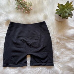 Alphalete Ultra High-Rise Athletic Shorts Shadow